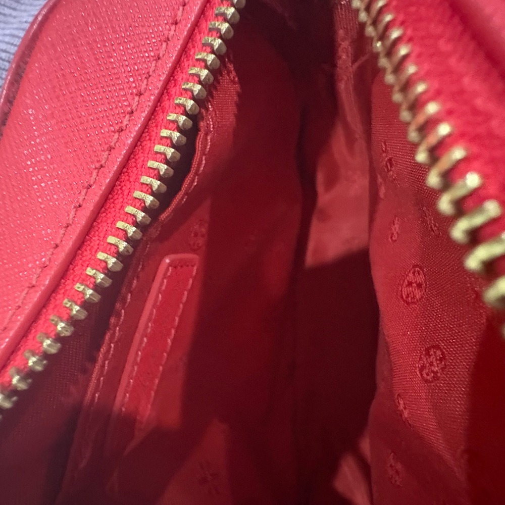 Tory Burch Emerson Red Saffiano Leather Camera Crossbody Bag Gold Chain Strap - Picture 6 of 6